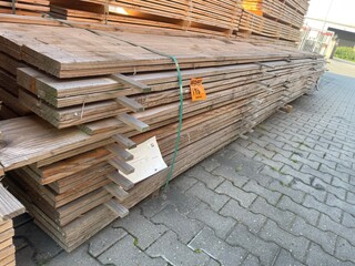 Ca. 108x Douglas Planken Fijnbezaagd, 22x200mm, lengte 500cm